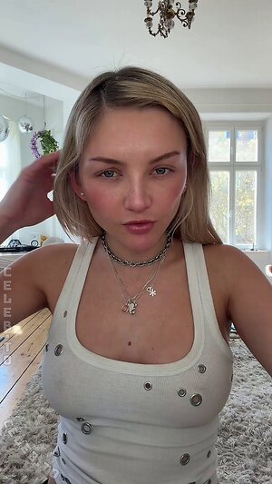 Julia Wulf Nude Leaked Photo #89