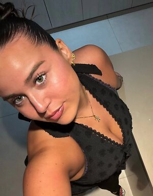 Julia ❤️ leaked photo #131