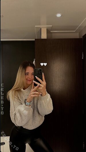 Julia_2122 Nude Leaked Photo #10