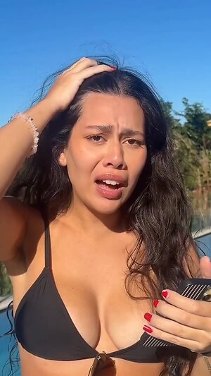Julia_alvarengaa leaked photo #26