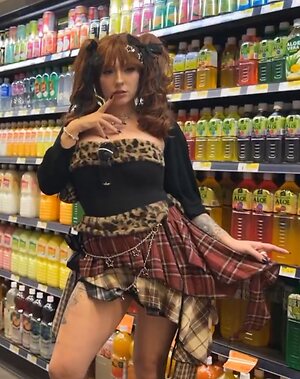 Juliakins leaked photo #13