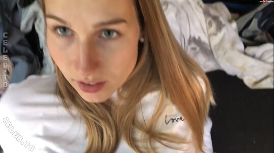 JuliaLove96 Nude Leaked Photo #24