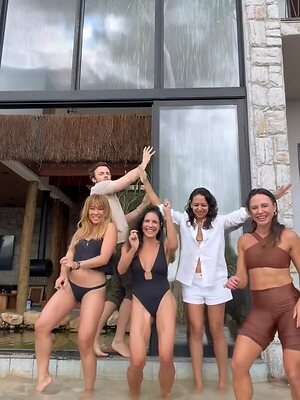 Juliana Knust leaked photo #6