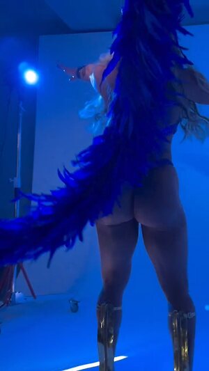 Juliana Salimeni leaked photo #4