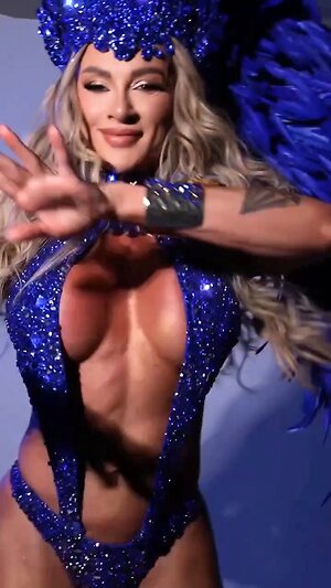 Juliana Salimeni leaked photo #8