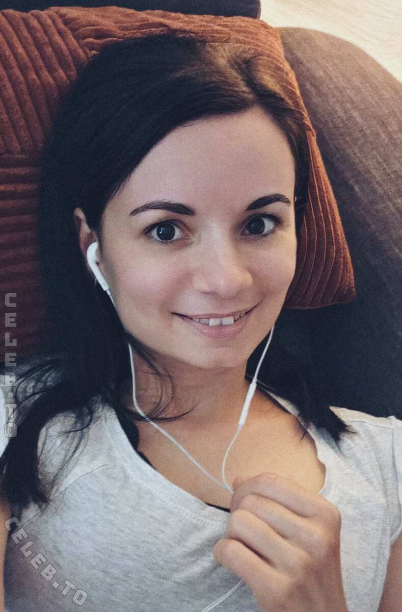 Juliane „Juli“ Meier photo