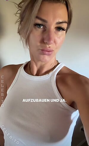 Juliane Klatt leaked photo #10