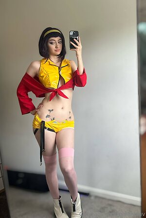 Julia.neis leaked photo #13