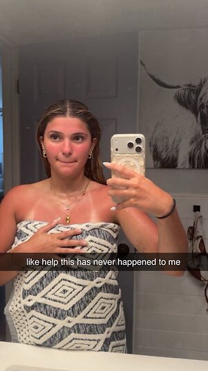 Julianna “Juju” Muscat leaked photo #7