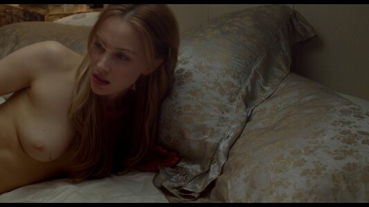Julianne Moore leaked photo #26