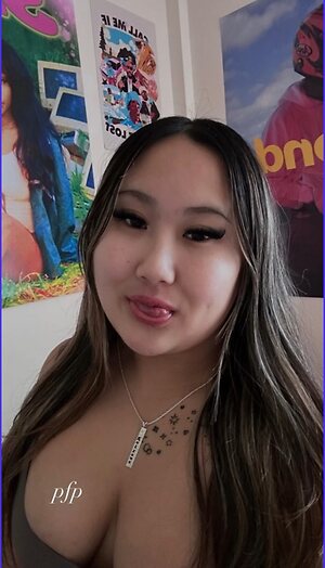 Julianne Nude Leaked Photo #3