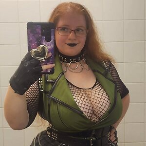 julie7sage leaked photo #6