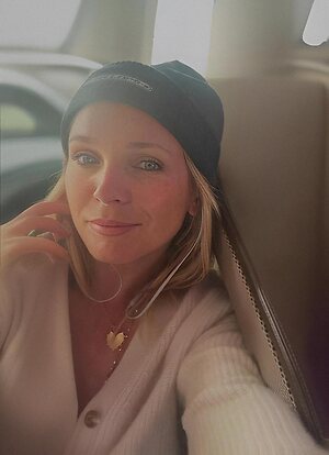 June Diane Raphael Nude Leaked Photo #64