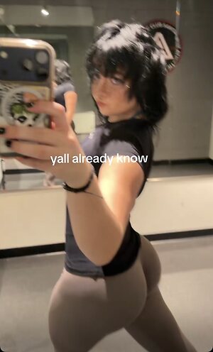 june.lifts Nude Leaked Photo #7