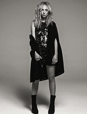 Juno Temple leaked photo #33