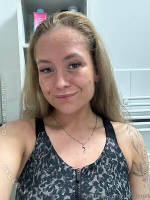 just18mel Nude Leaked Photo #10