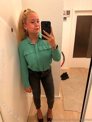 just18mel Nude Leaked Photo #16