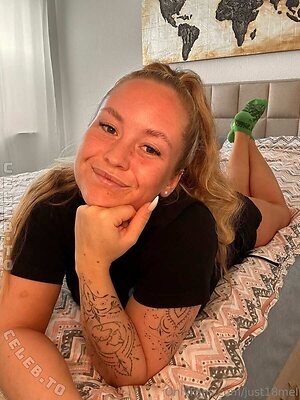 just18mel Nude Leaked Photo #22