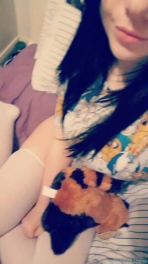 JustaMinx leaked photos
