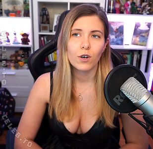 JustBecci / beccisplayground Nude Leaked Photo #4