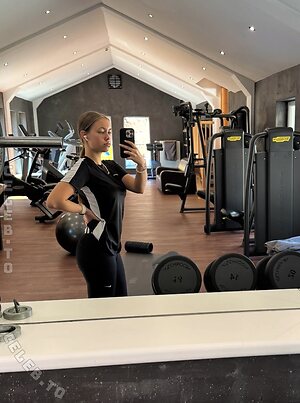 justfranzi.x Nude Leaked Photo #9