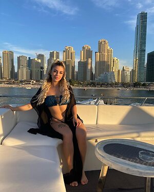 Justine leaked photo #2