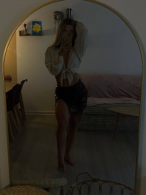 Justine Nude Leaked Photo #41