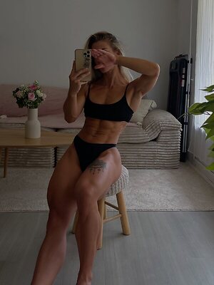 Justine Nude Leaked Photo #44