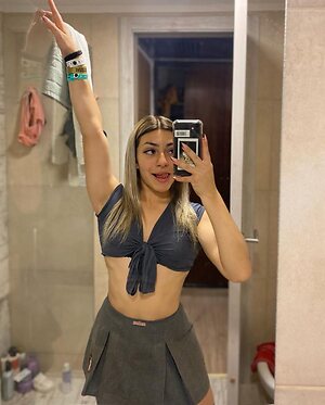 _juulifink leaked photo #34