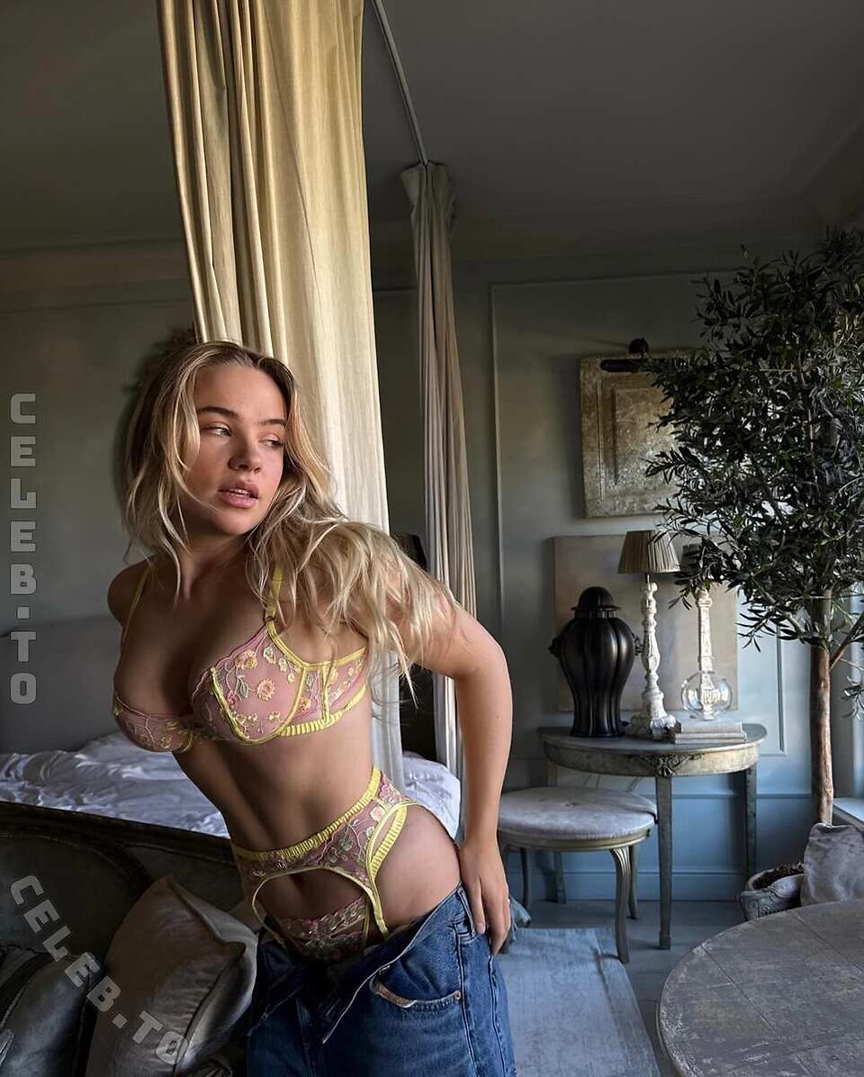 Juultje Tieleman Nude Leaked Photos