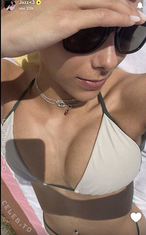 Jxxbunnyy Nude Leaked Photo #9