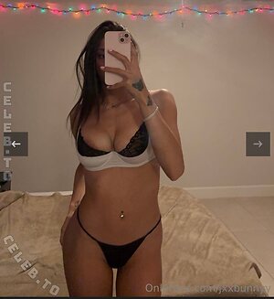 Jxxbunnyy Nude Photos