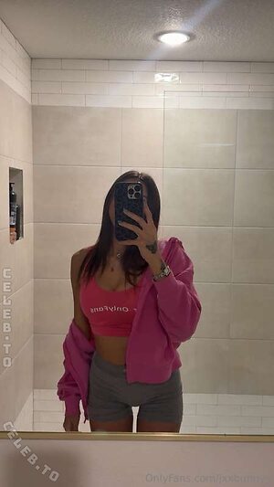 Jxxbunnyy photo
