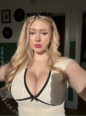 Kaena Mae photo
