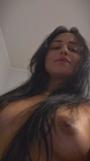 Kah Dantas leaked photo #12