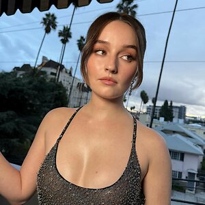 Kaitlyn Dever leaked photo #64