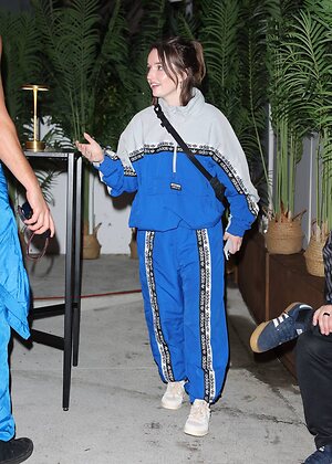 Kaitlyn Dever leaked photo #122