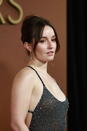 Kaitlyn Dever leaked photo #142