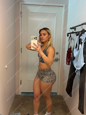 Kaitlyn Mae leaked photo #2