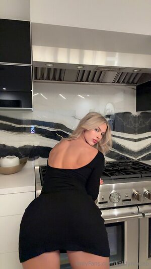 Kaitlynbubolz Nude Leaked Photo #18