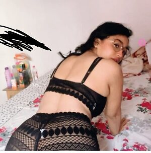 Kajal Pandey leaked photo #8