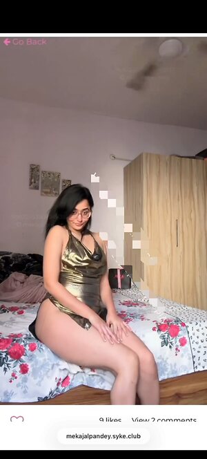 Kajal Pandey Nude Leaked Photo #23