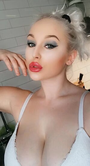 Kajsa Gustafsson leaked photo #35