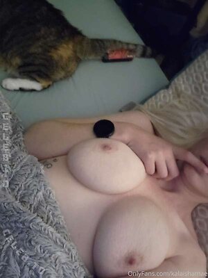 kalaishamae Nude Leaked Photo #509