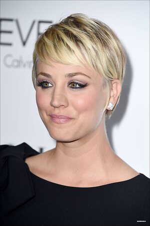 Kaley Cuoco leaked photo #29