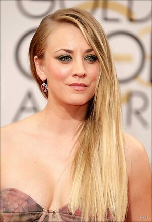 Kaley Cuoco leaked photo #40