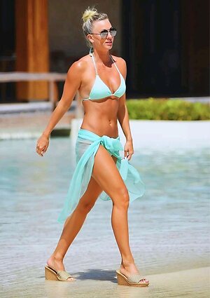 Kaley Cuoco leaked photo #89
