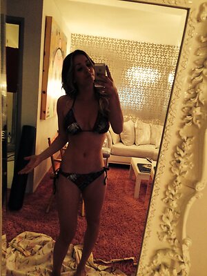 Kaley Cuoco leaked photo #252
