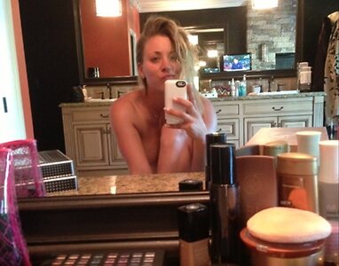 Kaley Cuoco leaked photo #262