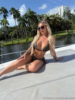 Kali Roses photo